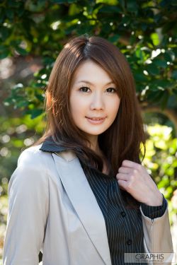 隔壁女邻居3中文